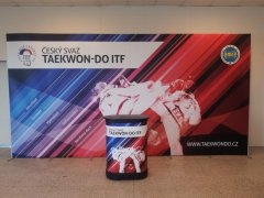 ISOframe wave Taekwon-do rovná stěna