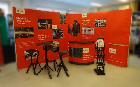 ISOframe wave, židle Miura, expocase - Lear